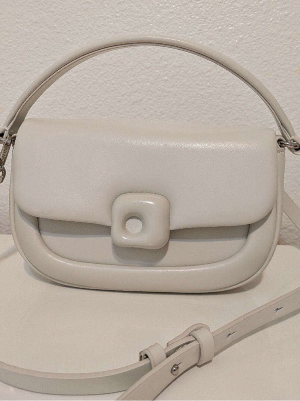 La Festin Leather cream cloud small shoulder to Crossbody bag - Picture 6 of 12